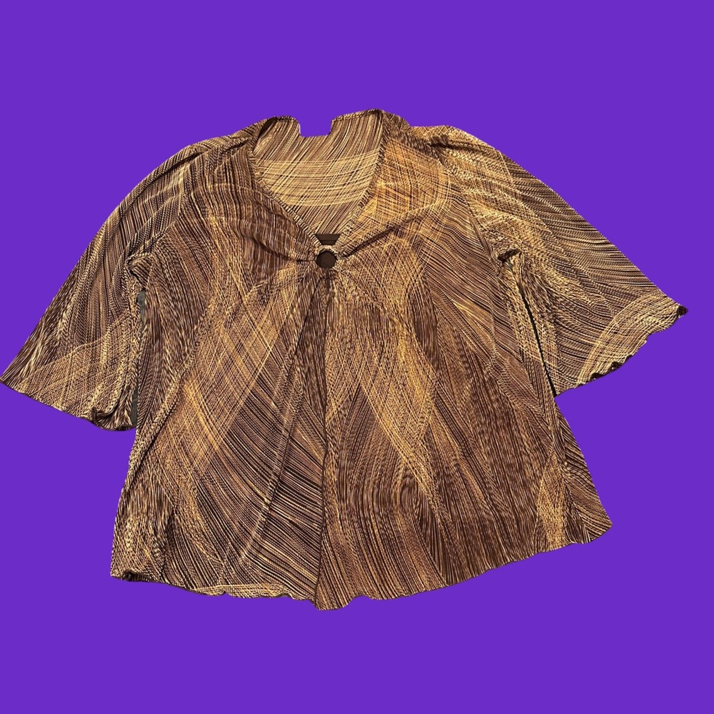 Studio 1940 1X layered blouse/top